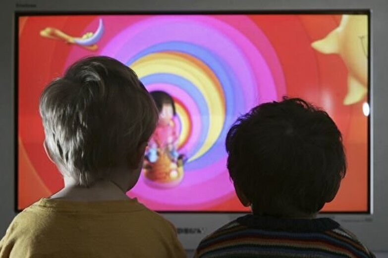 ساعت‌های طولانی تماشای فیلم مانع رشد کلامی کودکان نوپا خواهدشد