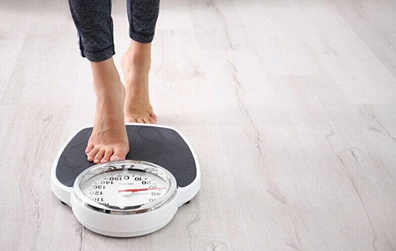 به چه دلیل سن و جنسیت بر میزان کاهش وزن شما با رژیم غذایی تاثیر می‌گذارد؟